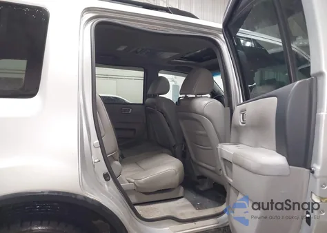 2011 Honda Pilot Ex-L z USA, uszkodzony, nr VIN 5FNYF4H61BB062299